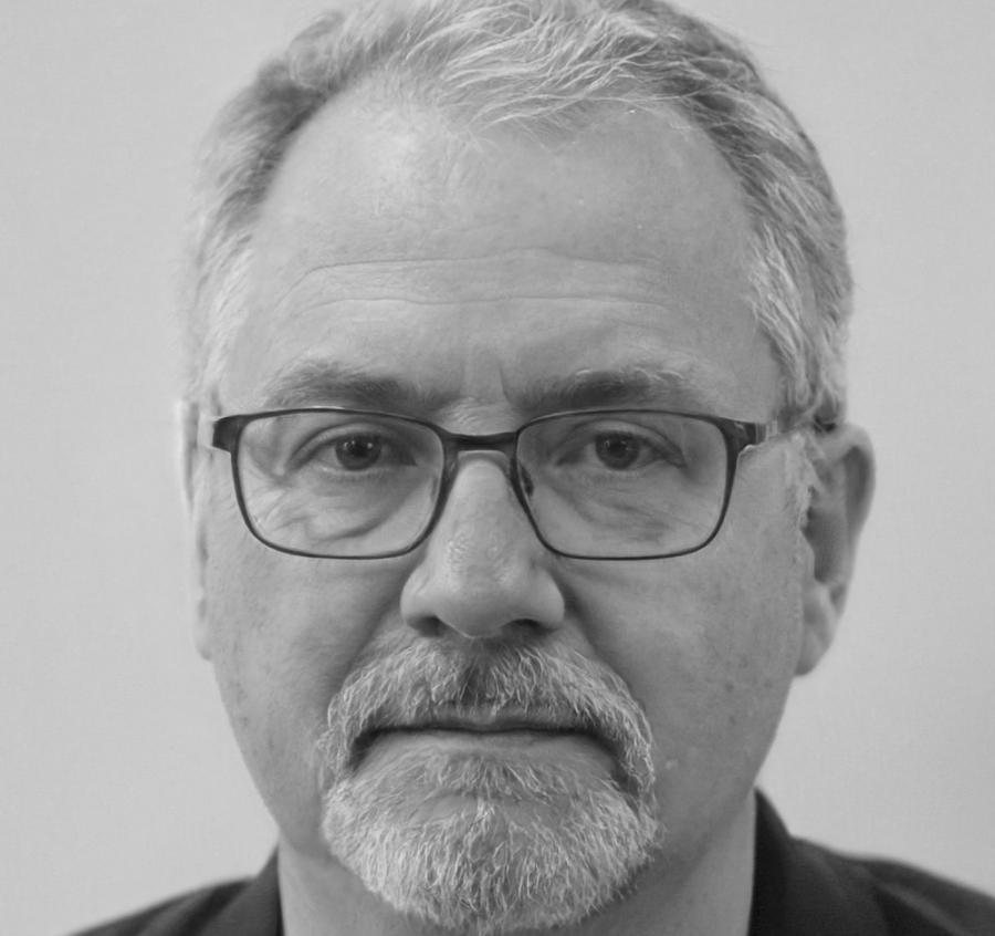 Retrato profesional de Bautista Herrera